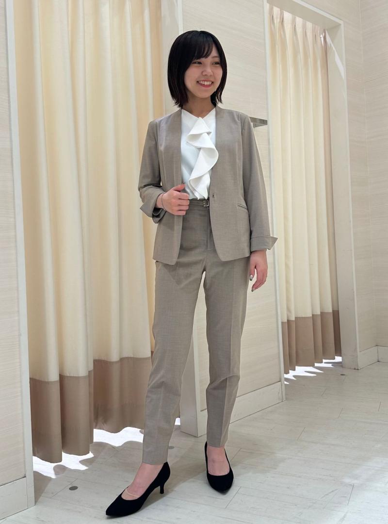 夏でも爽やかに着こなすセットアップ♪