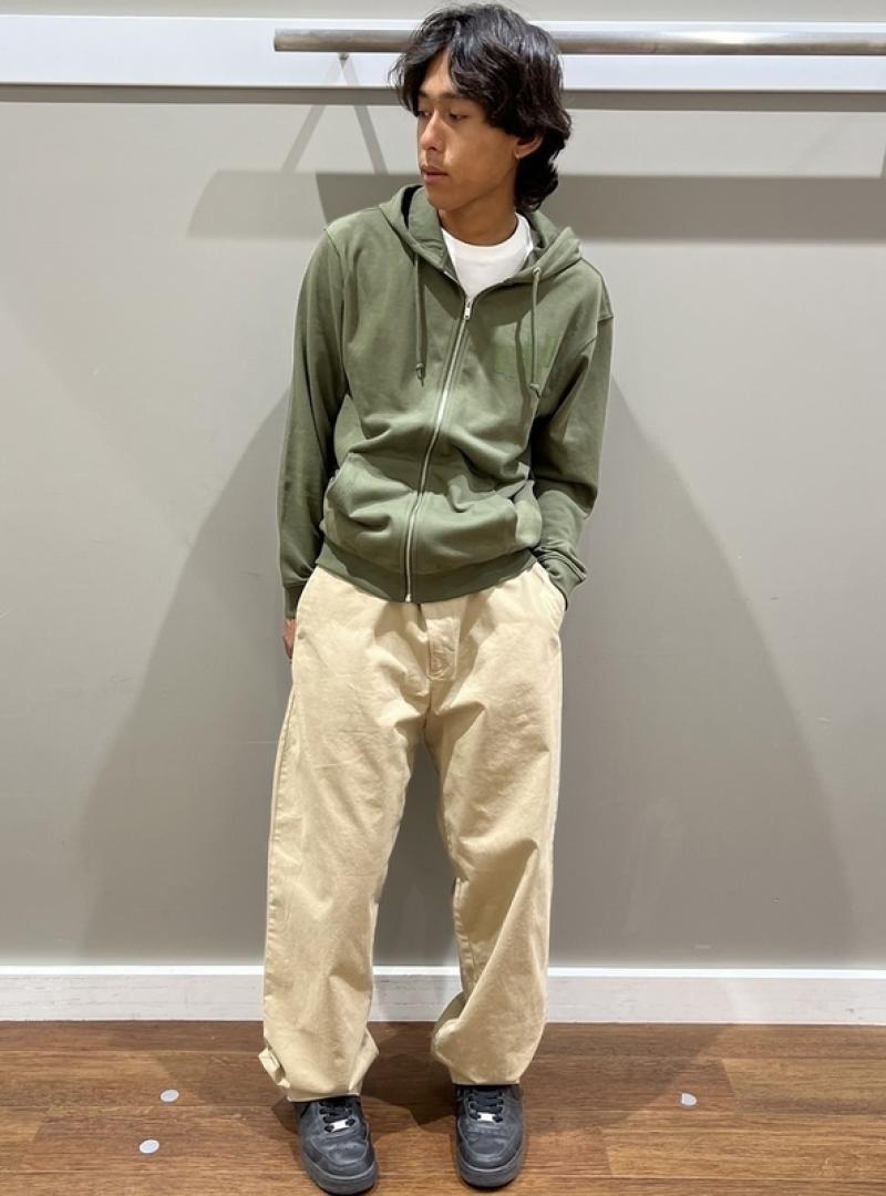 新作メンズバギーカーキパンツ