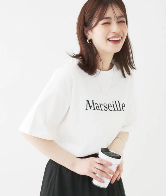 コットンプリントロゴTシャツ