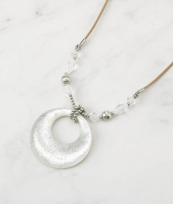 ラメ入り 月の輪ネックレス